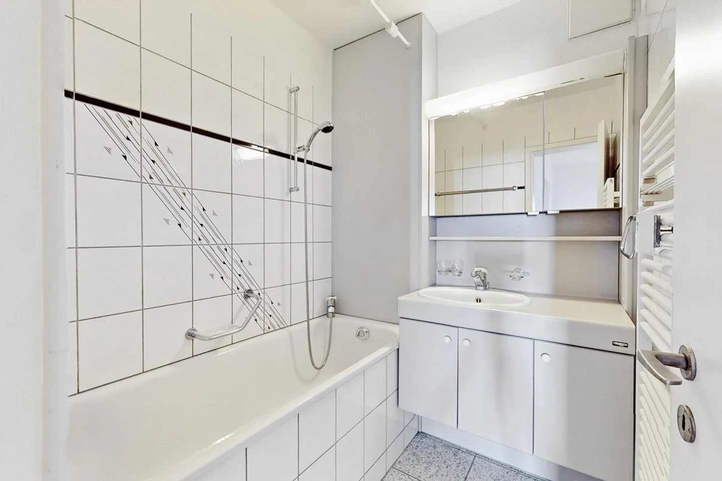 Time for a new home! 4-room apartment in Burgdorf - Photo 10 of 12