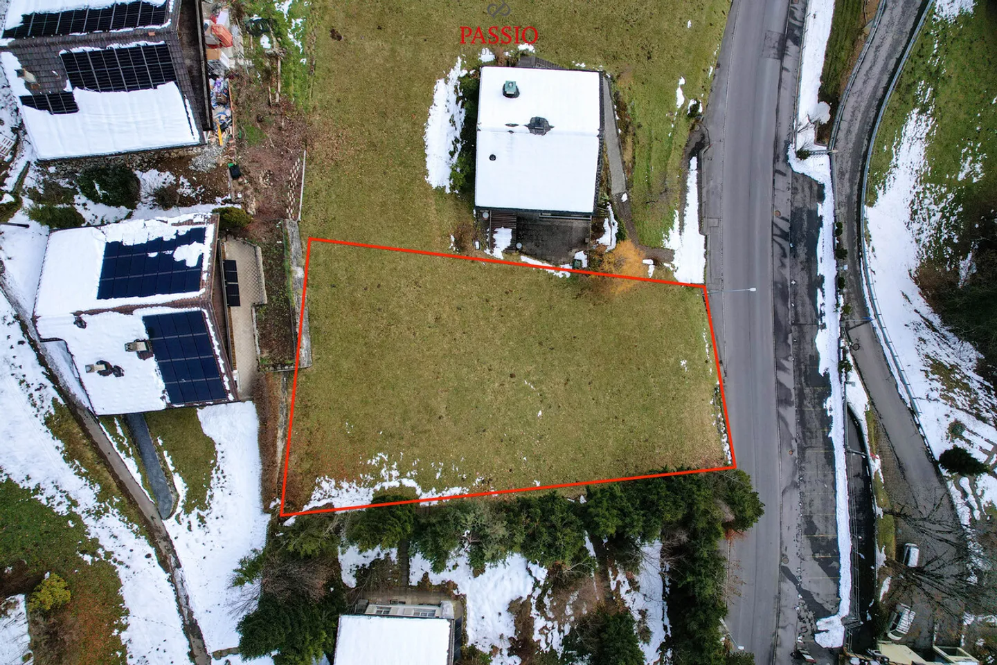 Terreno edificabile di 849m² con vista lago e panorama alpino - Foto 2 di 7