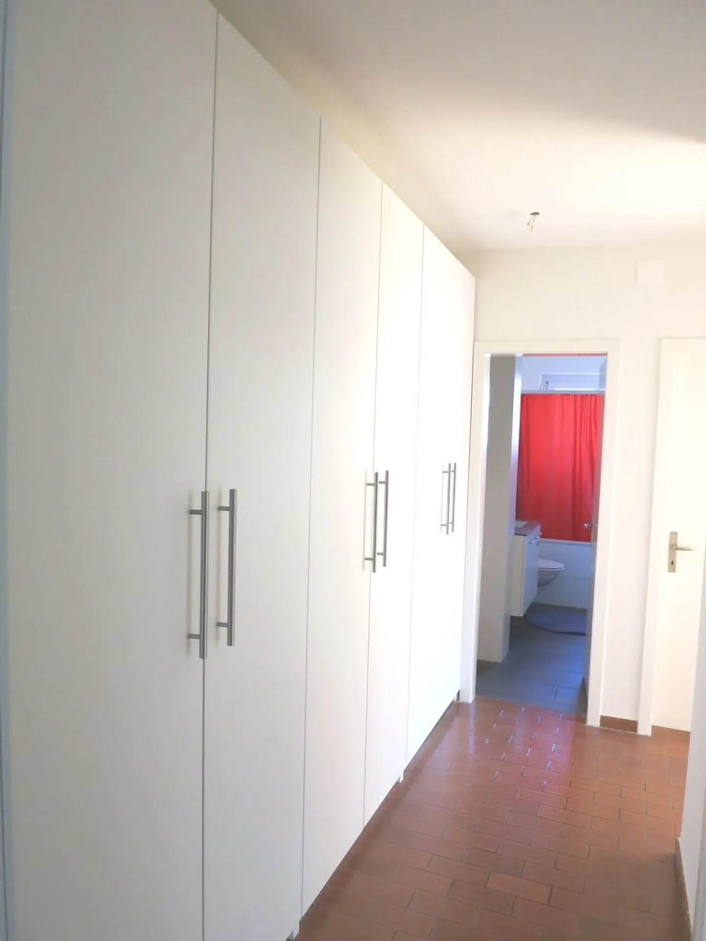 Beautiful 5-room apartment on the raised ground floor in Zollikon - Photo 4 of 7