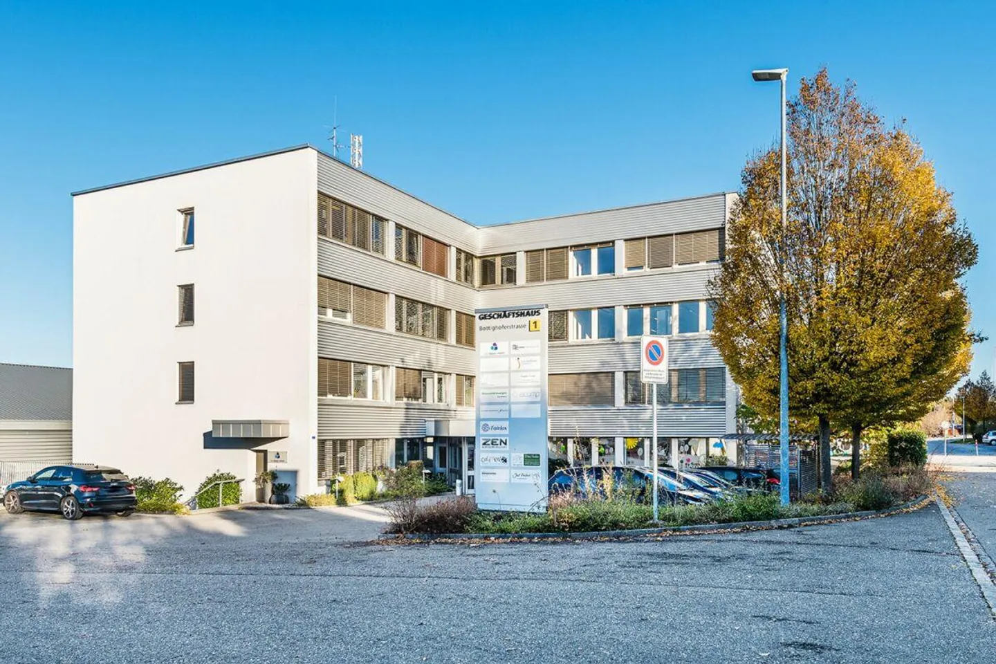 Ufficio spazioso con vista – 47 m² al 3° piano a Kreuzlingen - Foto 2 di 5