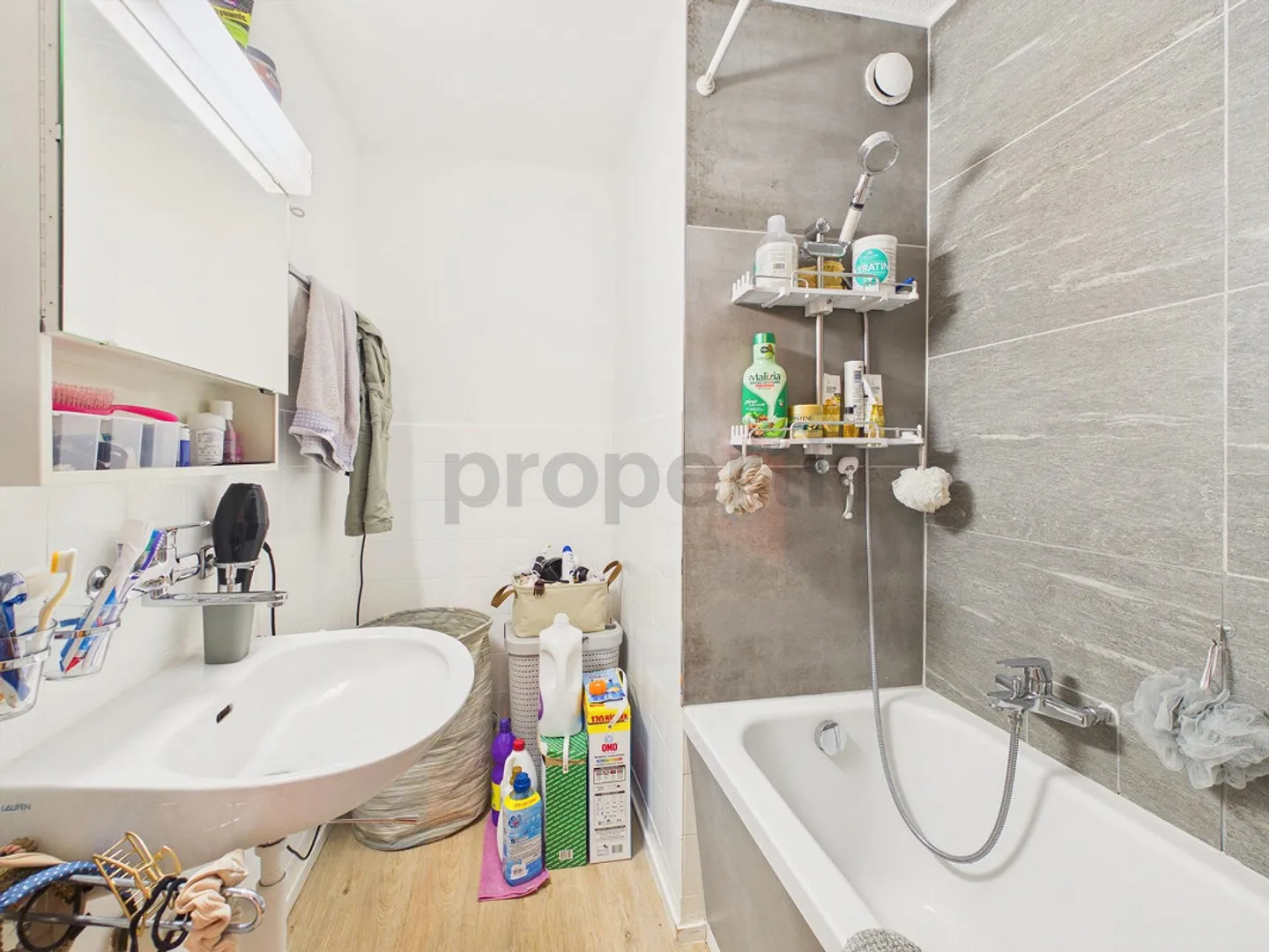 Modern 4.5-Room Apartment with Balcony, Fehraltorf - Photo 8 of 10