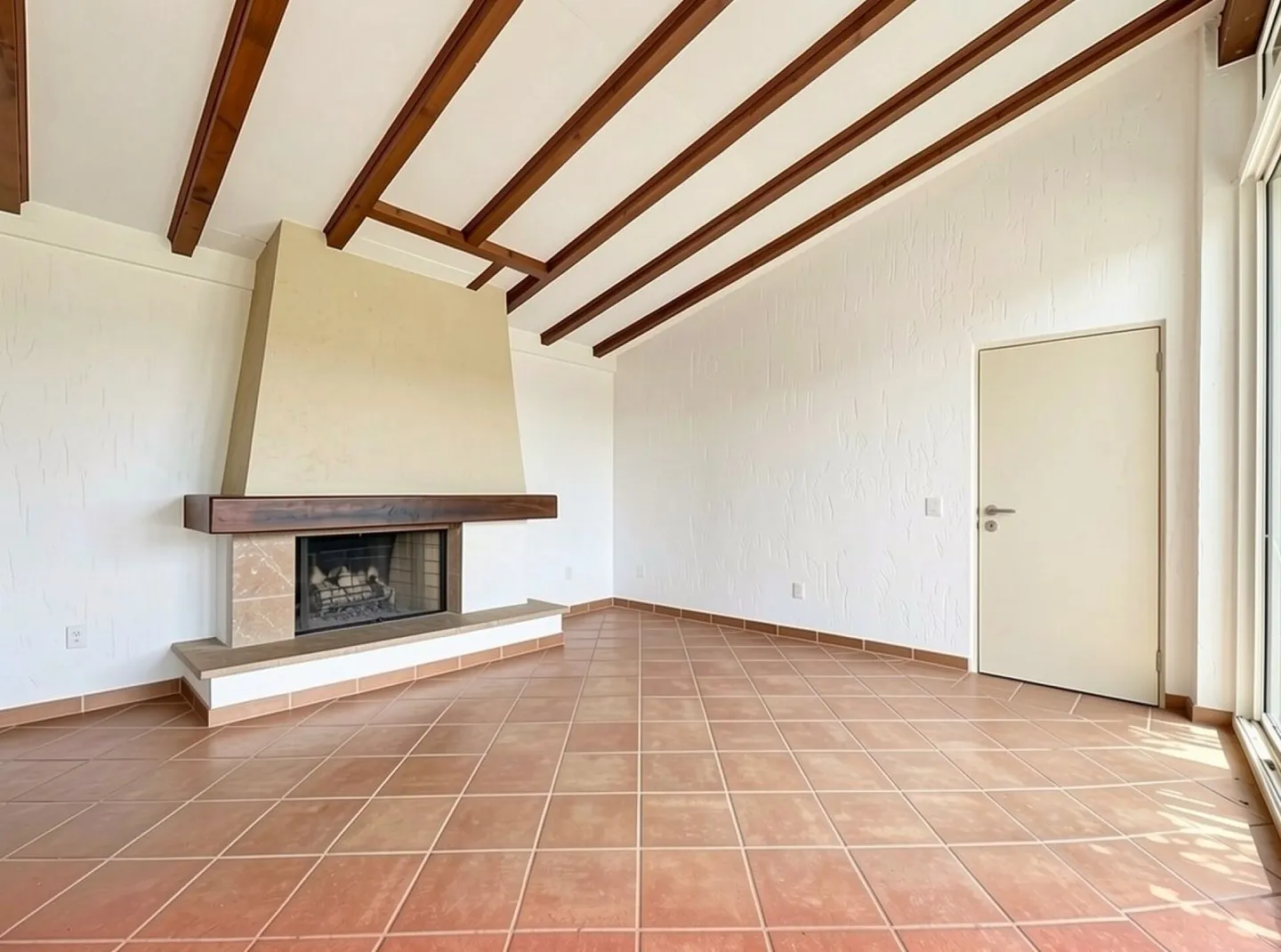 Ideal for a couple with a large garden - Photo 10 of 21