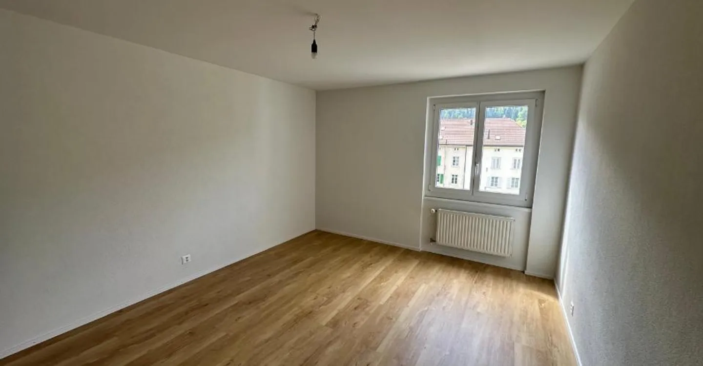 In affitto: Bellissimo appartamento di 2.5 locali con balcone - Lavoir 1, Cortébert - Foto 5 di 8