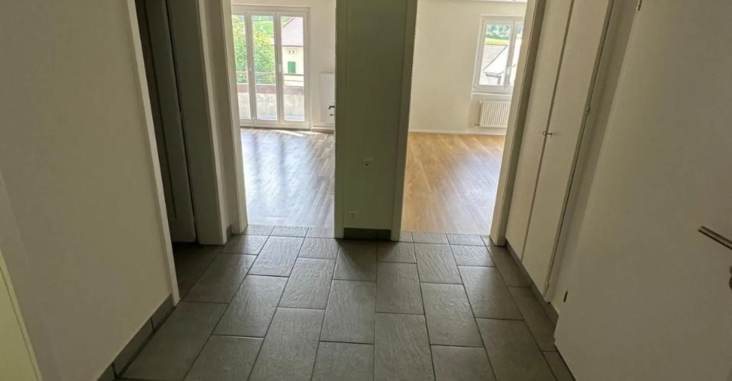In affitto: Bellissimo appartamento di 2.5 locali con balcone - Lavoir 1, Cortébert - Foto 7 di 8