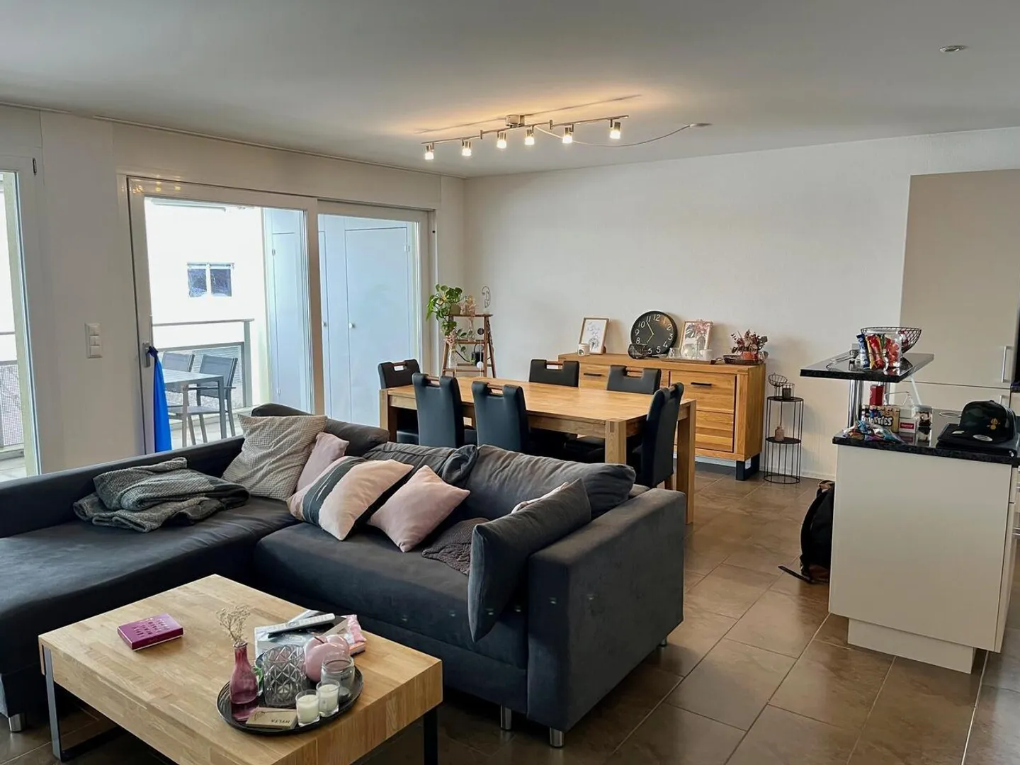 3,5-Zimmer-Wohnung zur Miete in Riaz - nahe Schule - Foto 1 von 9