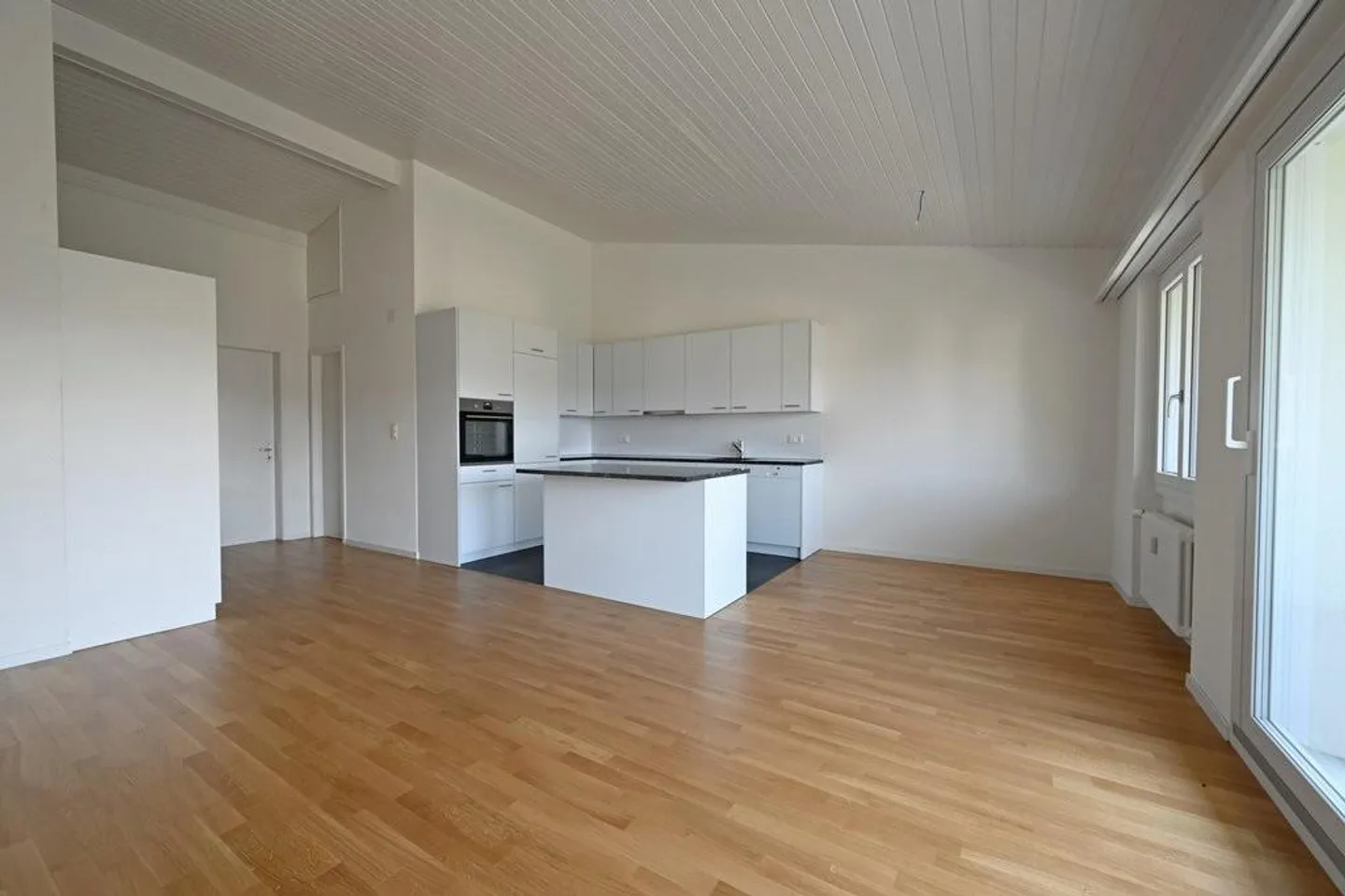 Helle 3.5-Zimmer-Wohnung - Foto 2 von 10