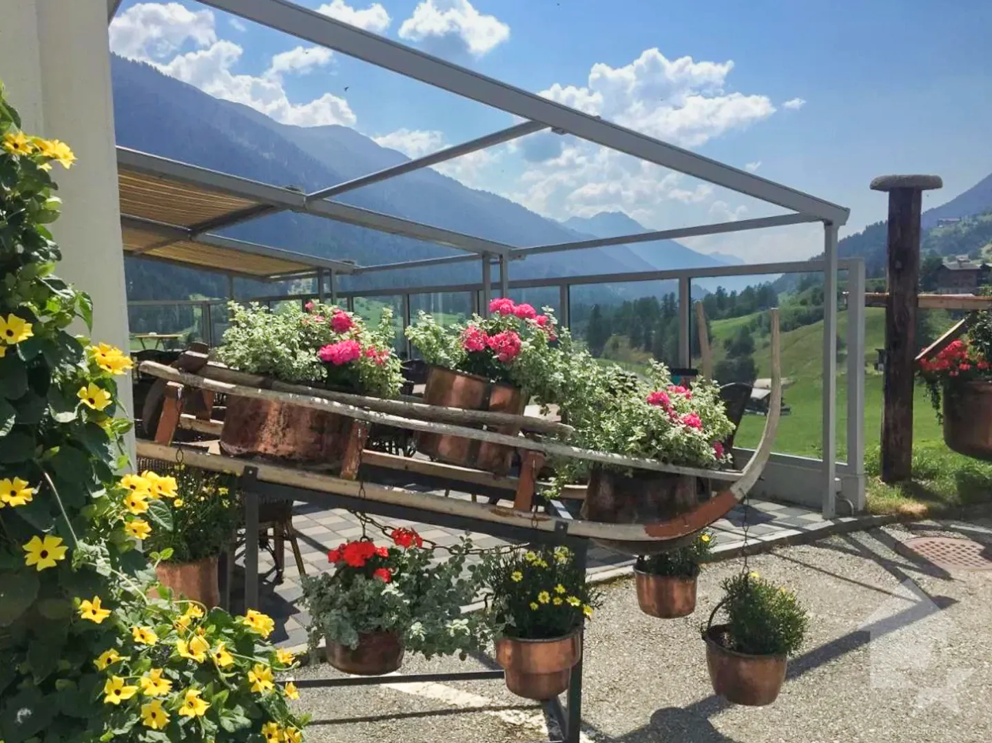 Hotel in a sensational location in Ritzingen, Valais - Photo 4 of 9