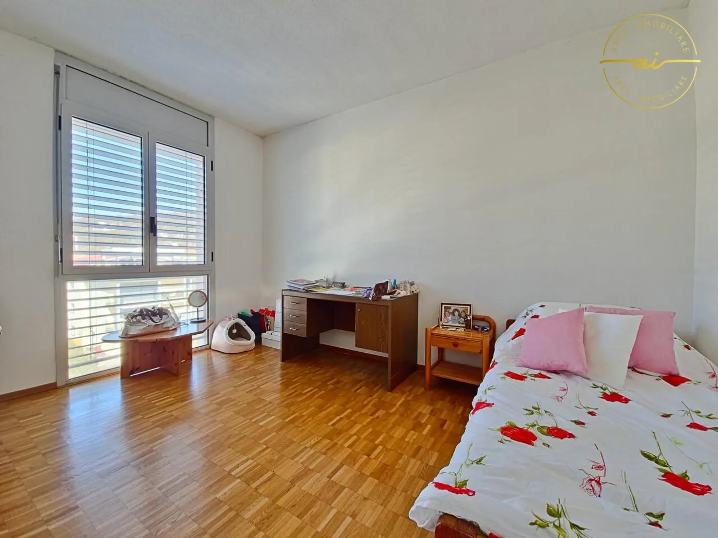 APPARTAMENTO 4.5 LOCALI CON TERRAZZA E VISTA LAGO A MASSAGNO - Foto 10 di 13