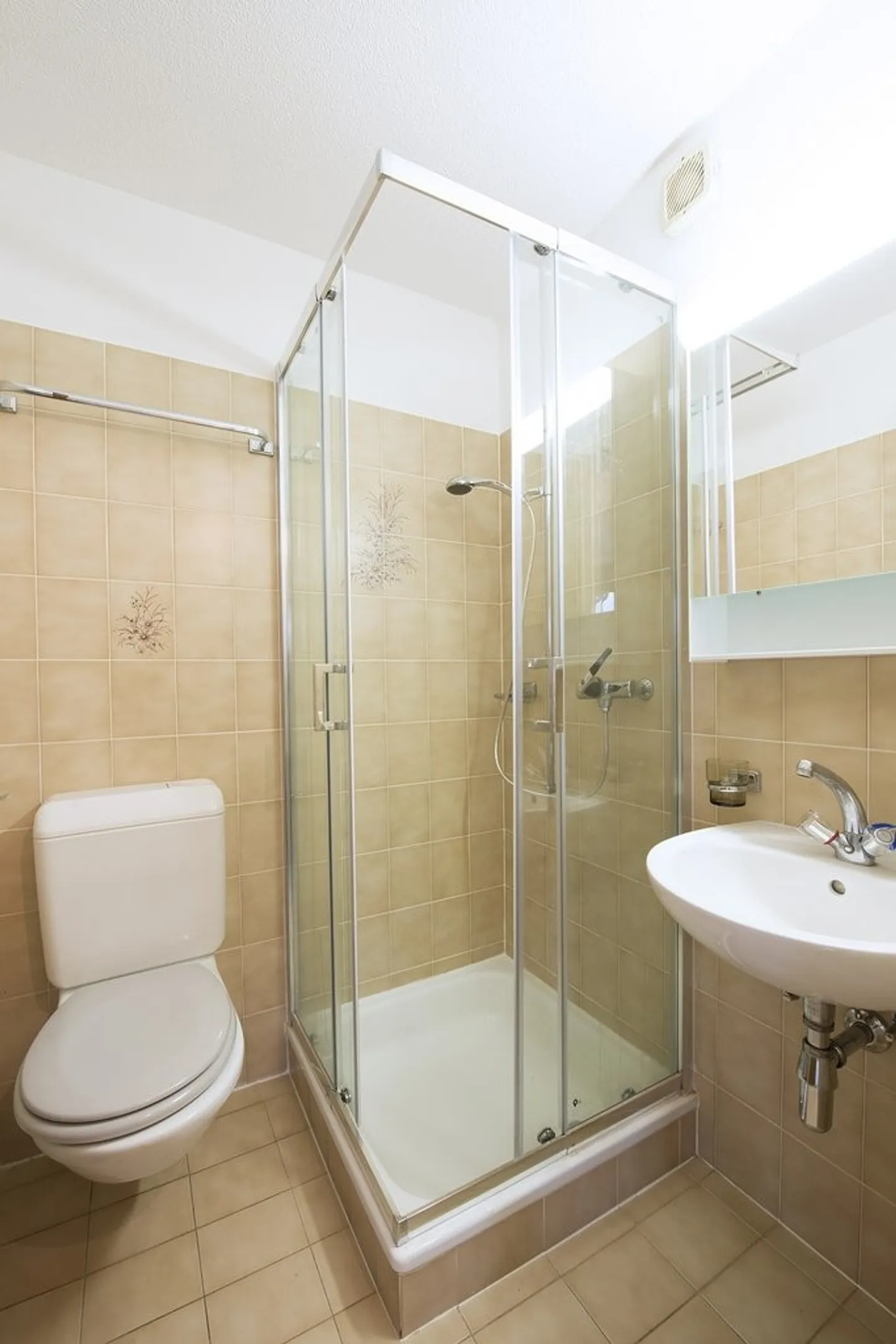 Appartamento con 3,5 stanze disponibile immediatamente! - Foto 10 di 10