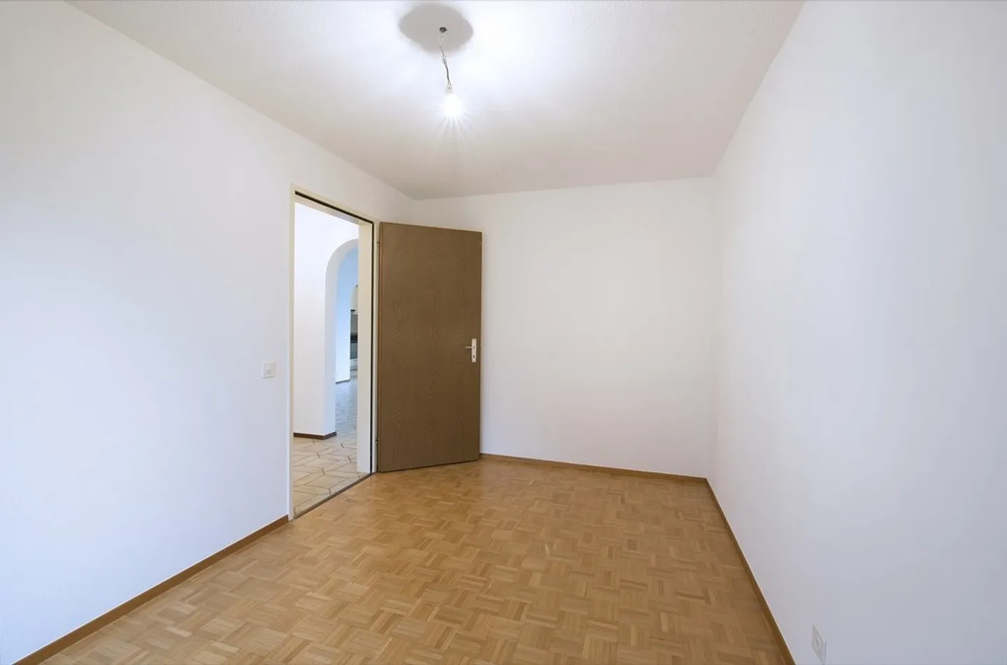 Appartamento con 3,5 stanze disponibile immediatamente! - Foto 7 di 10