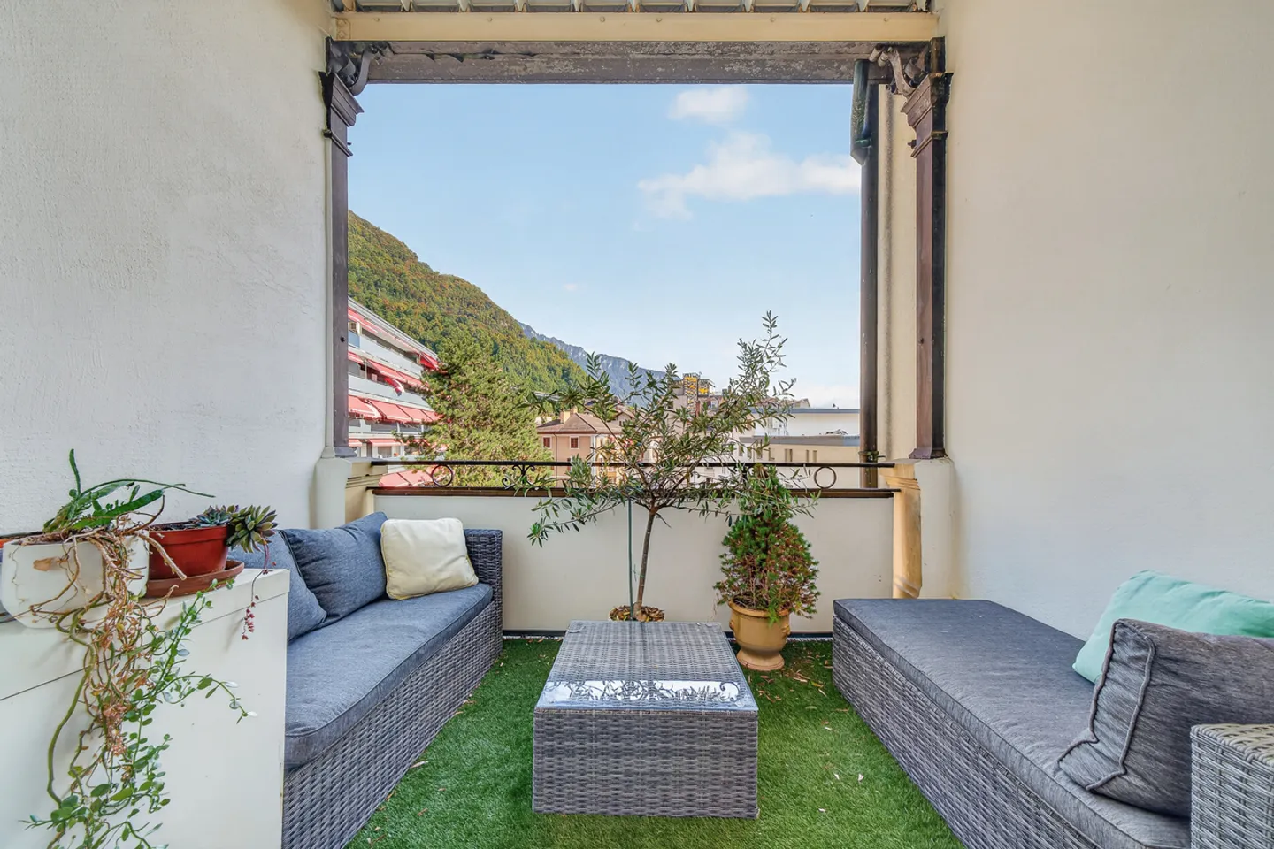 Élégance et panorama au cœur de Territet - Montreux
Disponible de suit - Photo 12 sur 14