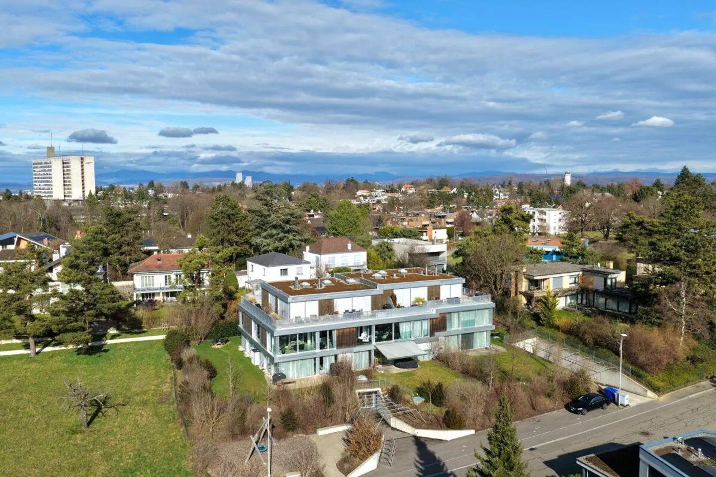 Luxuswohnung mit Büro - Foto 1 von 11