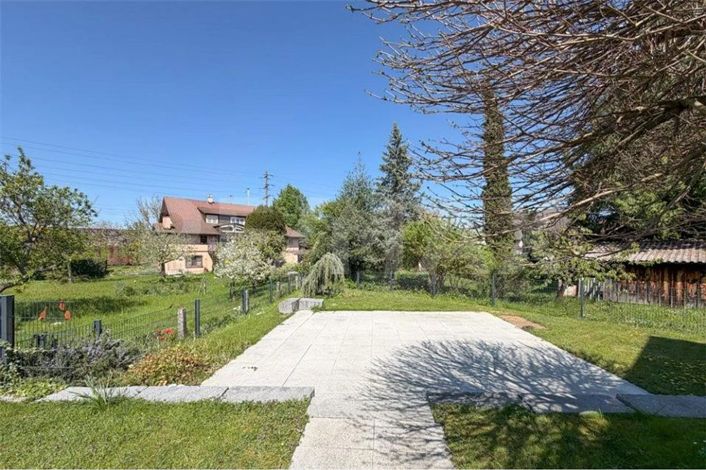 Your personal retreat in the green – stylish 4.5 room garden apartment - Photo 13 of 13