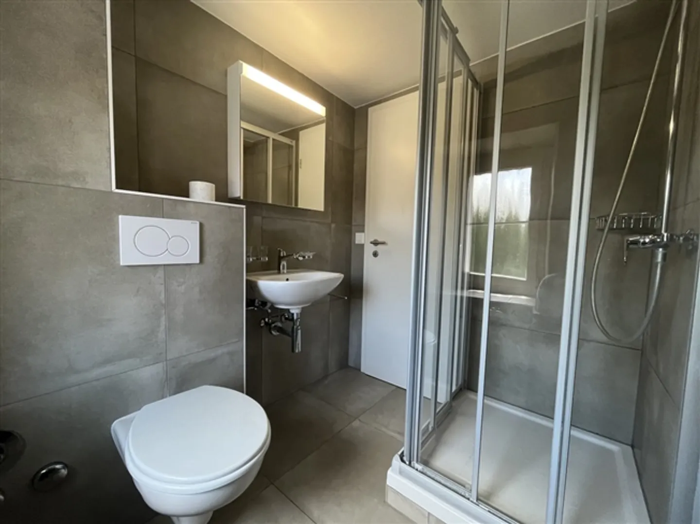 Magnifique appartement de 3,5 pièces au premier étage à Bercher - Photo 3 sur 6