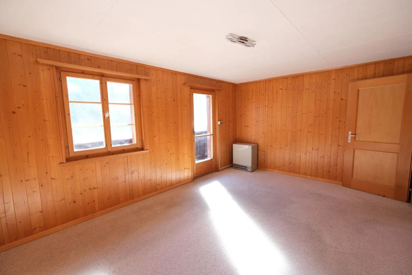 The traditional two-family house in Rabius, in the Grisons Oberland - Photo 10 of 14