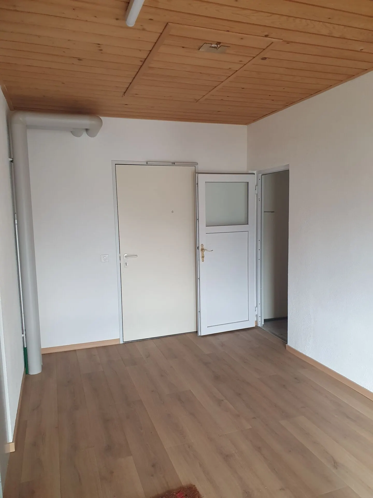 Miracolo di spazio 4 1/2 più 1 stanza 17m2 con ingresso separato - Foto 11 di 15