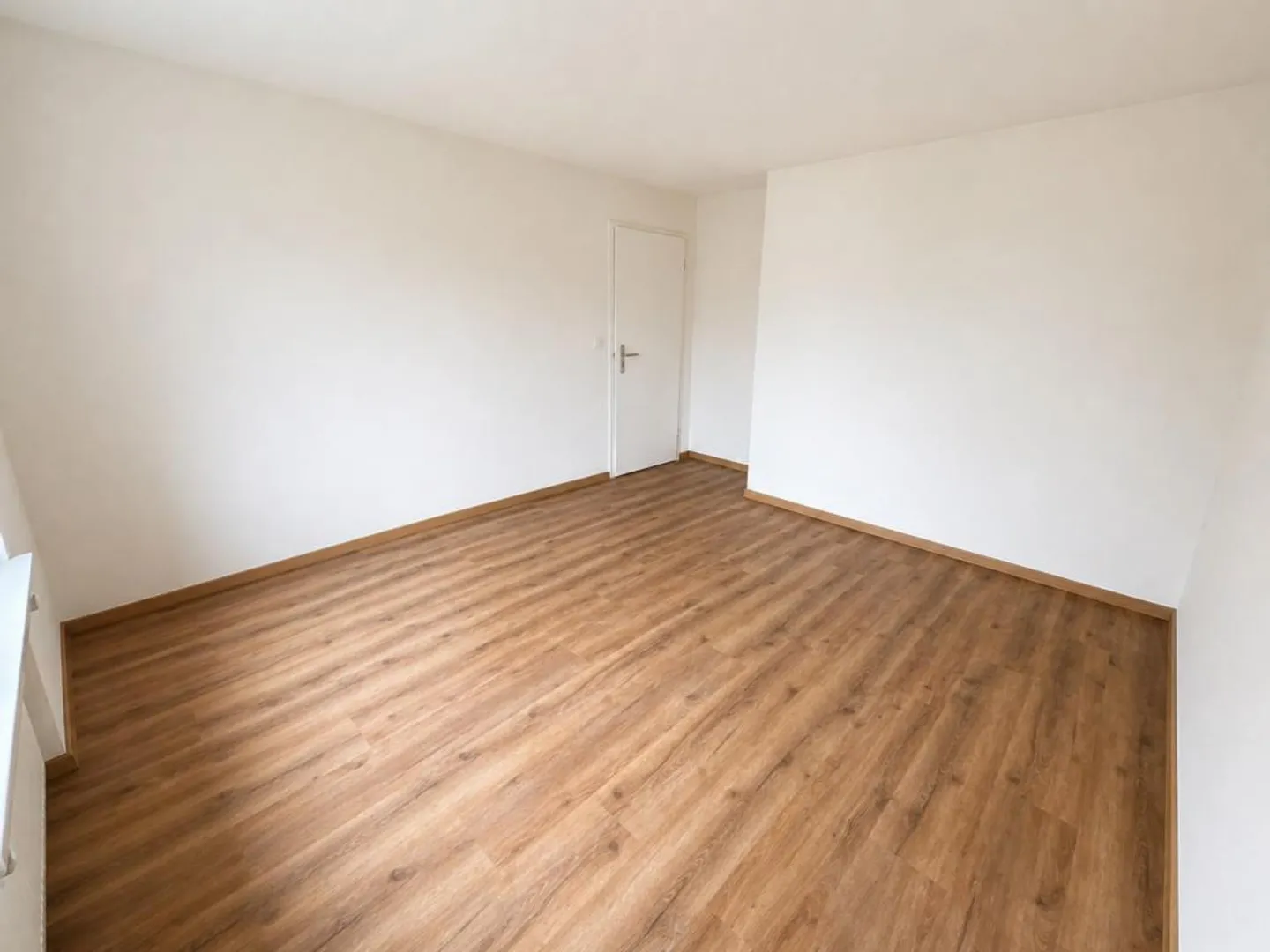 Renovierte Wohnung mit Balkon - Foto 4 von 9