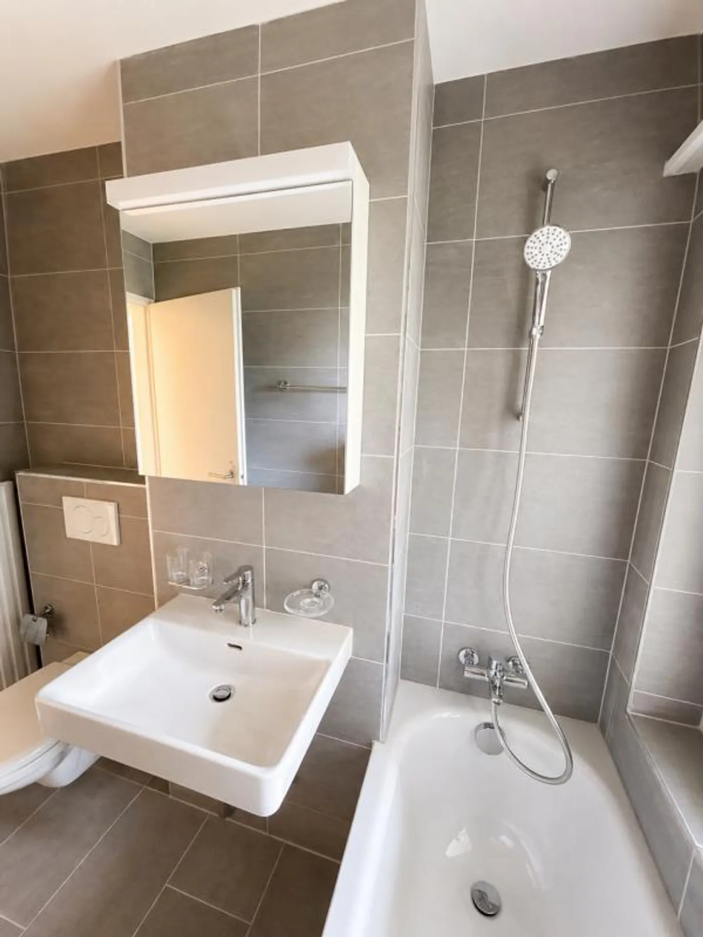 Renovierte Wohnung mit Balkon - Foto 9 von 9