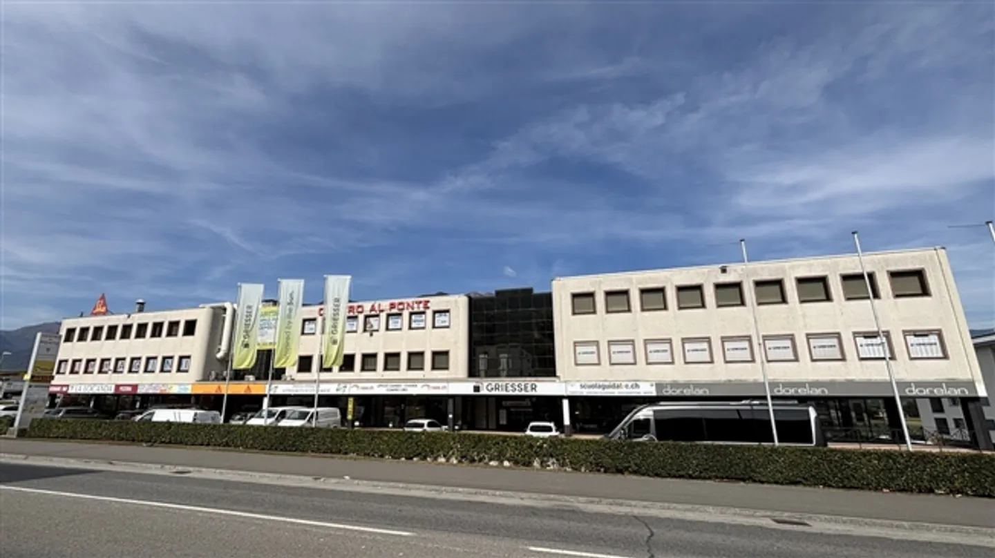 Miete in Cadenazzo Gewerbefläche von ca. 102 m² - Foto 1 von 6