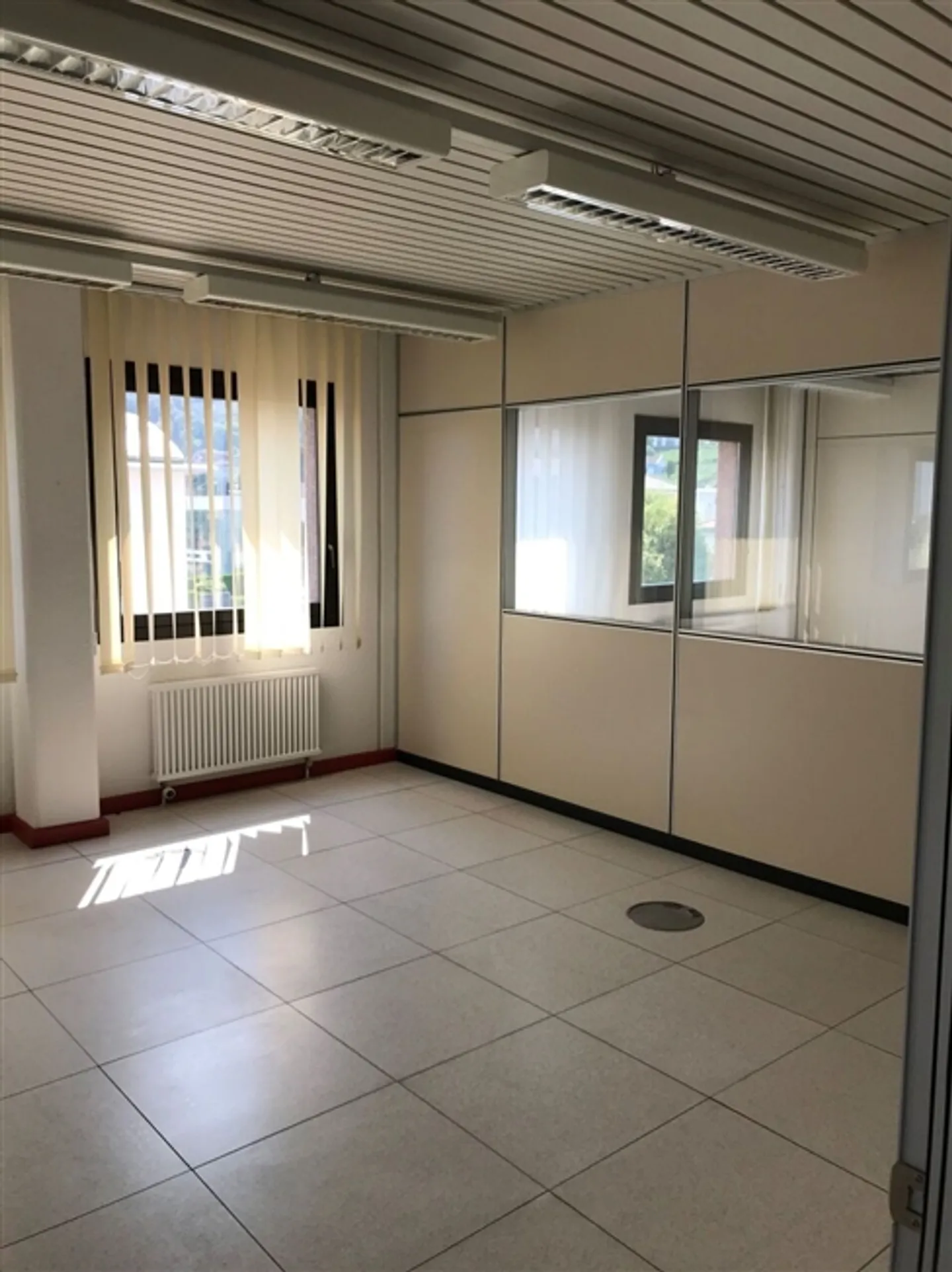 Miete in Cadenazzo Gewerbefläche von ca. 102 m² - Foto 6 von 6