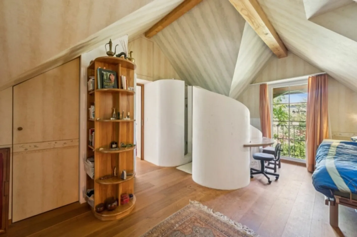 Affascinante casa unifamiliare di 5,5 stanze in posizione rurale - Foto 7 di 13