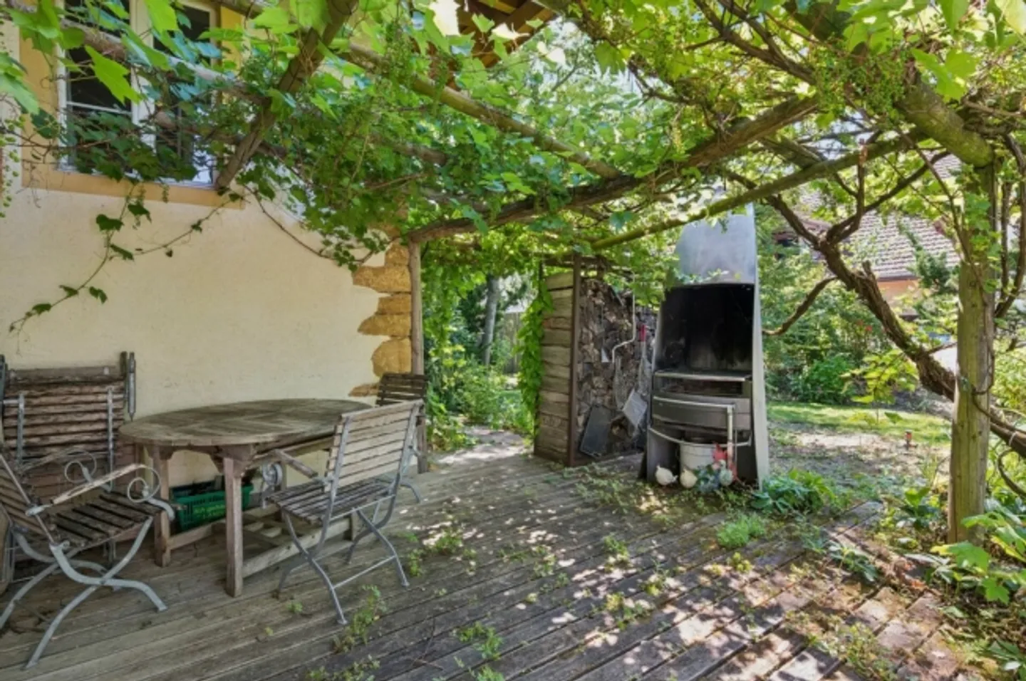 Affascinante casa unifamiliare di 5,5 stanze in posizione rurale - Foto 11 di 13