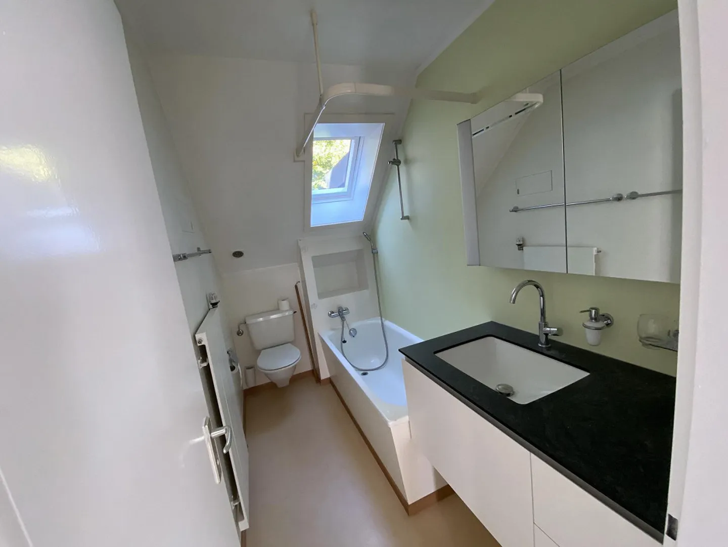 Appartamento affascinante e spazioso nel parco - Foto 4 di 16