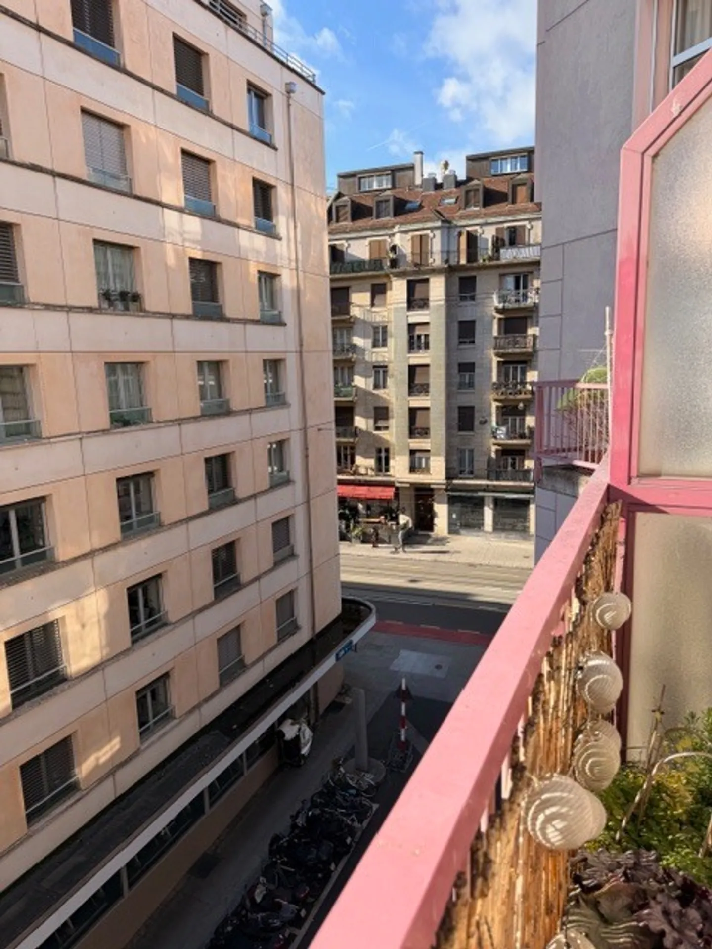 PAQUIS 4.5P CROSSING - Photo 1 of 6