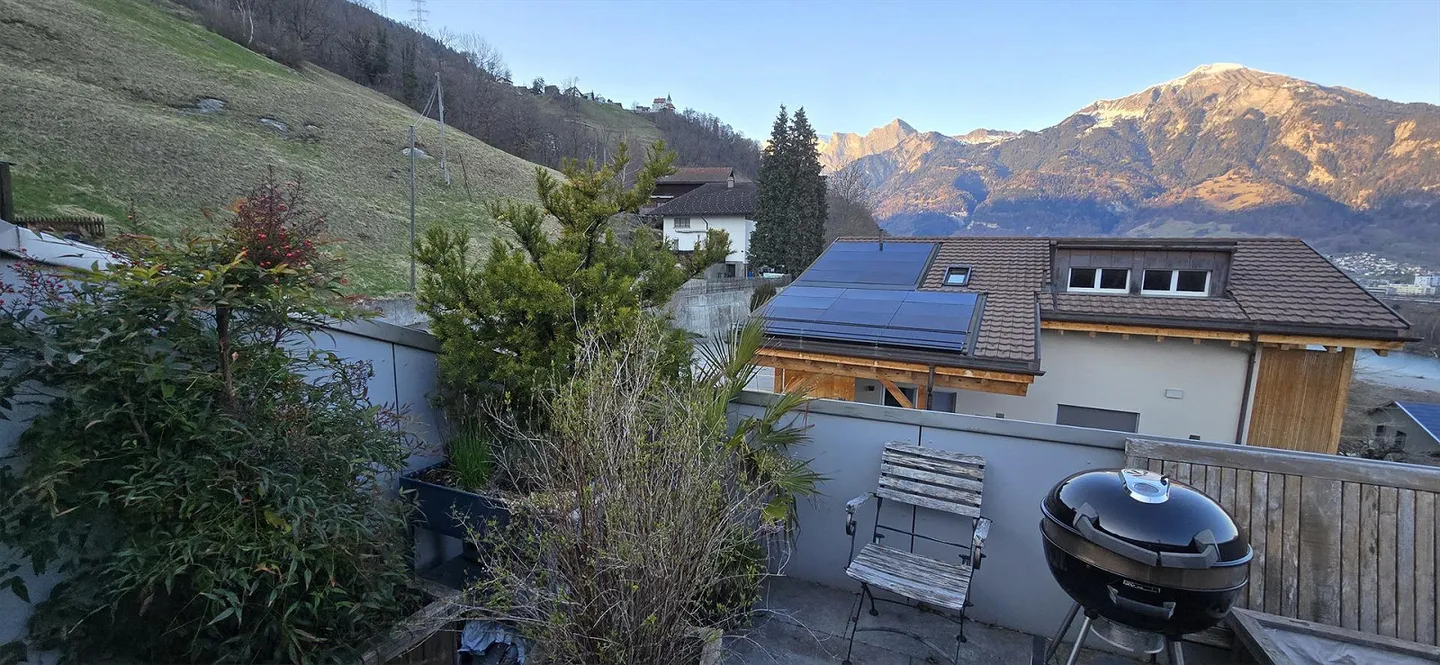 Helle Wohnung mit Panoramablick - Foto 10 von 11