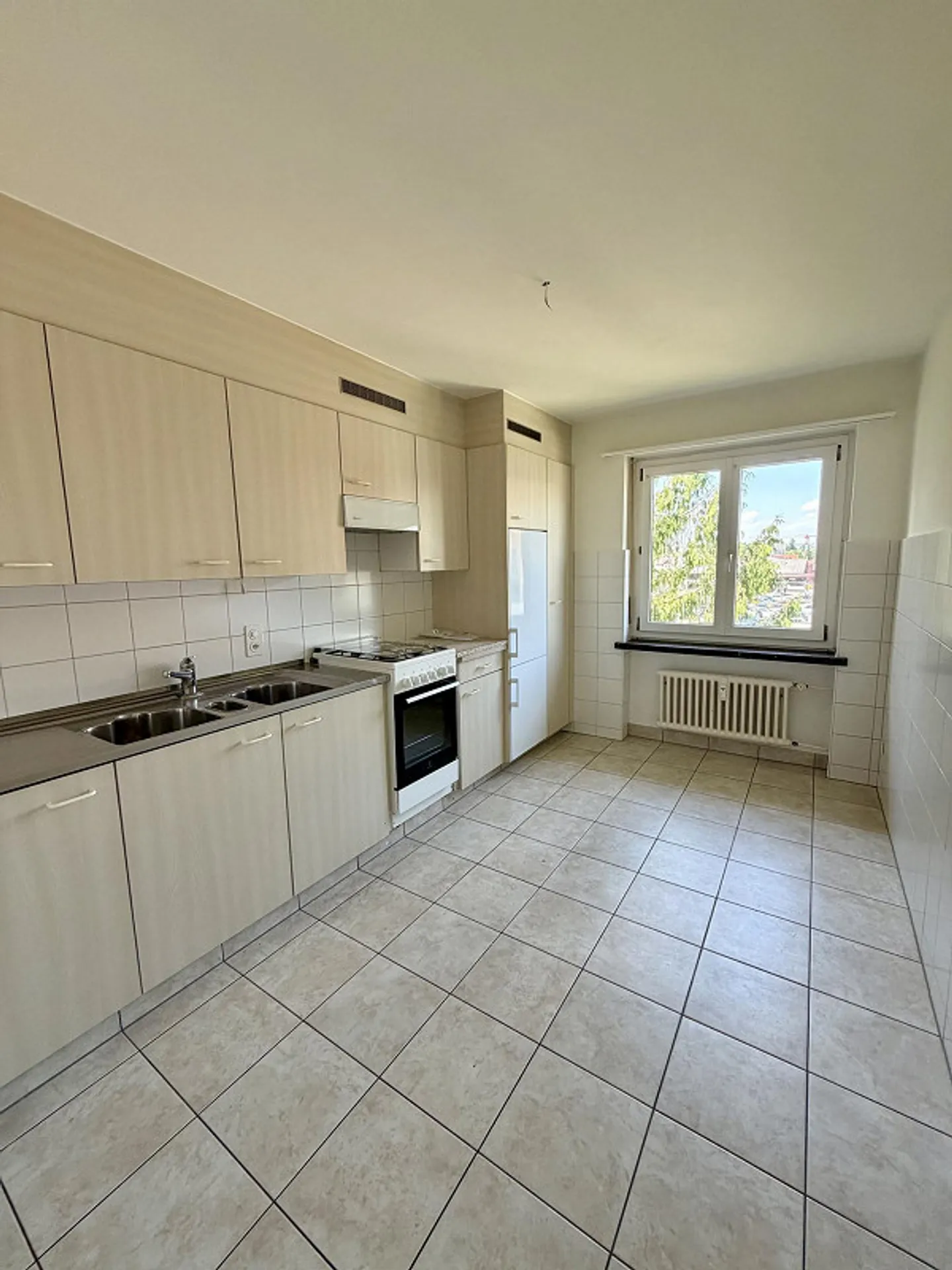 Gut geschnittene Wohnung mit Balkon - Foto 1 von 10