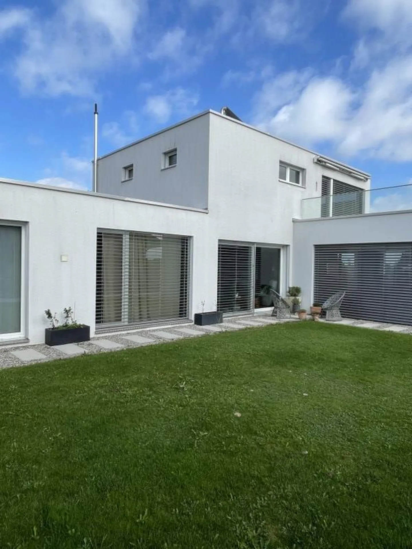 Exclusive Single-Family Home - Photo 2 of 21