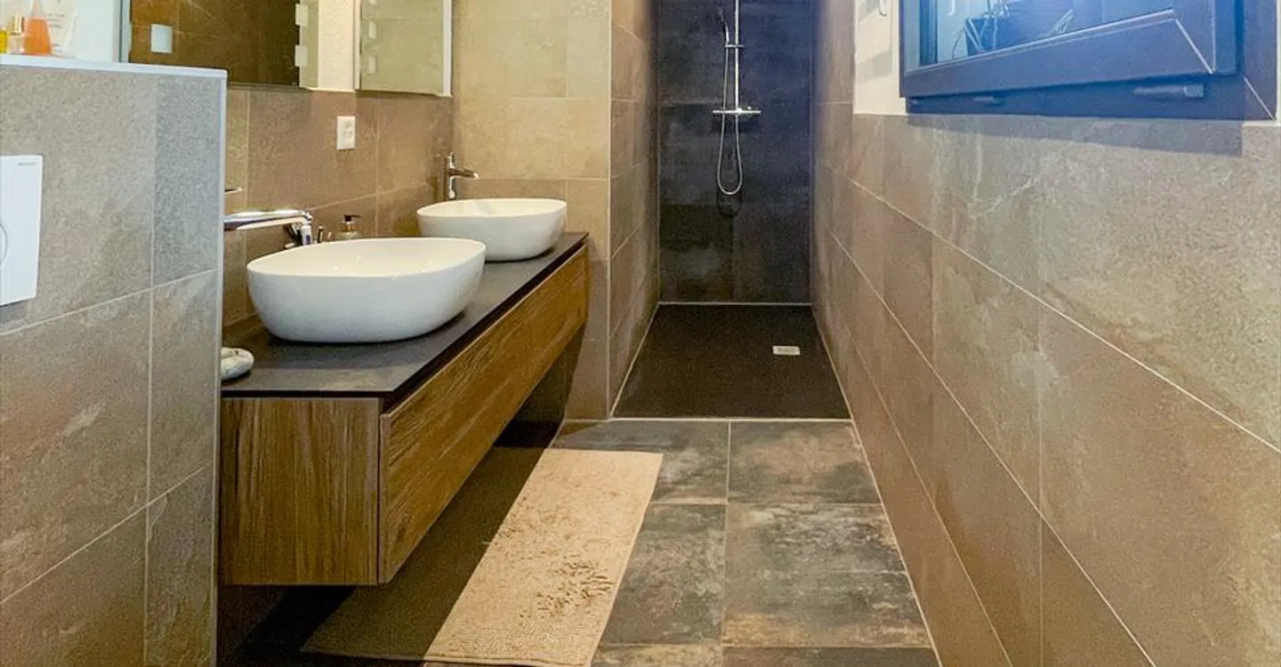 Chalet d'Architetto Eccezionale nel Cuore della Natura con Piscina e Vista Panoramica - Foto 7 di 14