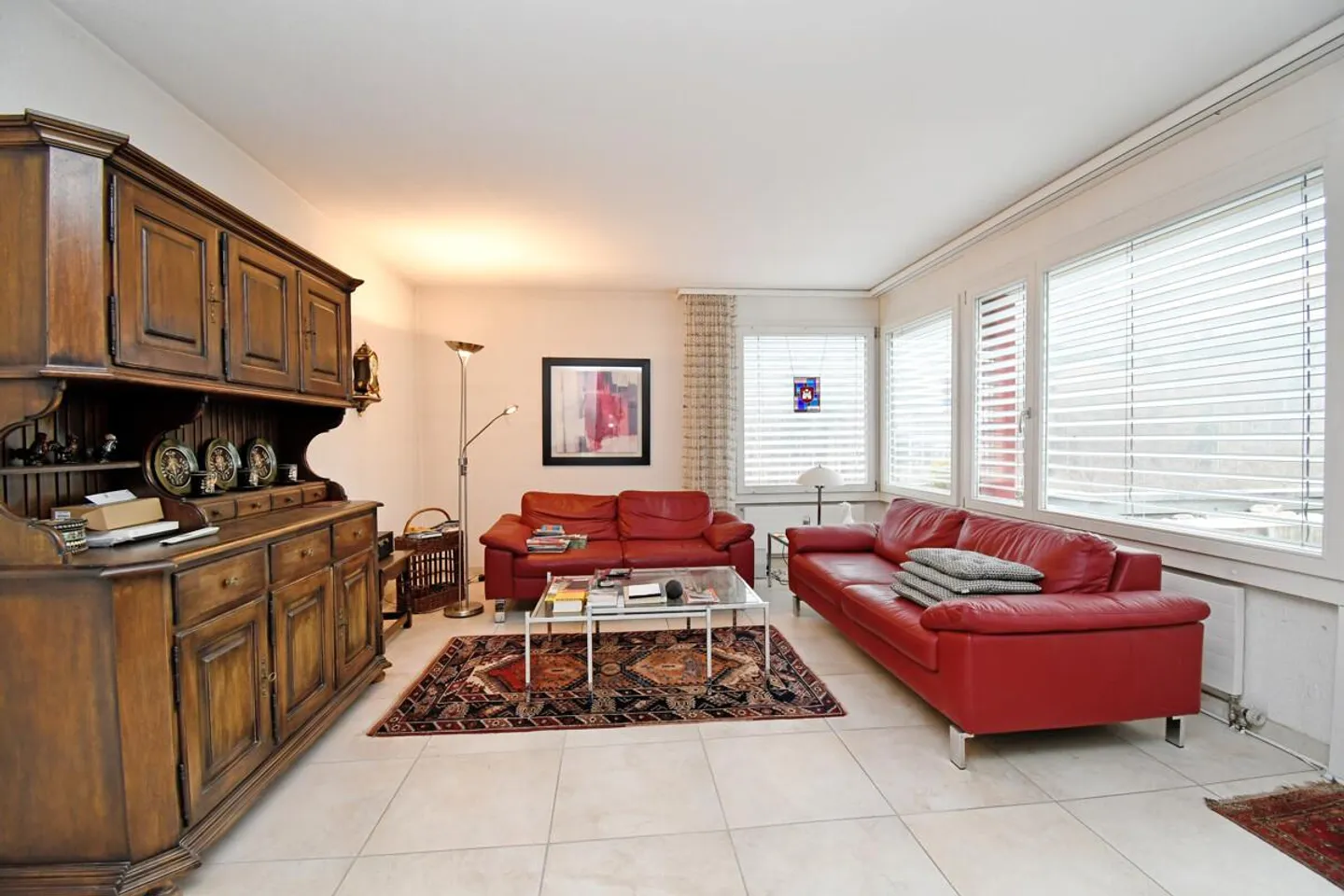 Stunning Terrace House with Views - Photo 5 of 13