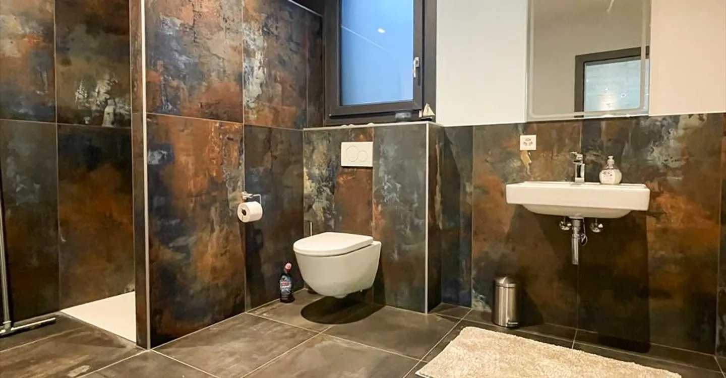 Chalet d'Architetto Eccezionale nel Cuore della Natura con Piscina e Vista Panoramica - Foto 11 di 14