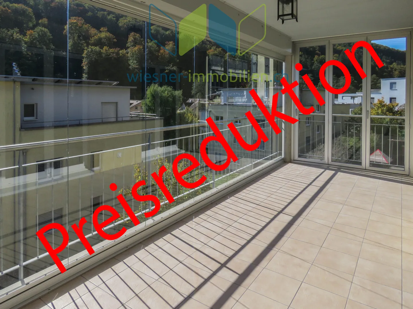 APPARTAMENTO 4½ STANZE MOLTO ATTRAENTE IN UN AMBIENTE VERDE - Foto 1 di 6