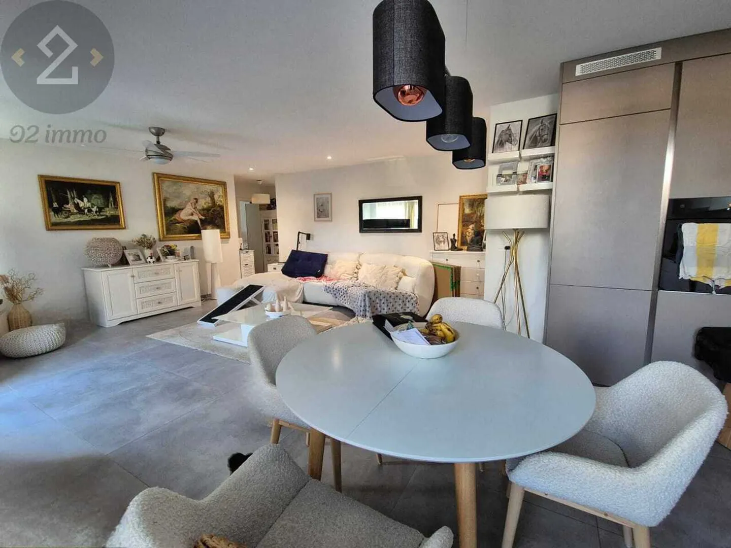 Modern Apartment with Garden - Photo 1 of 8