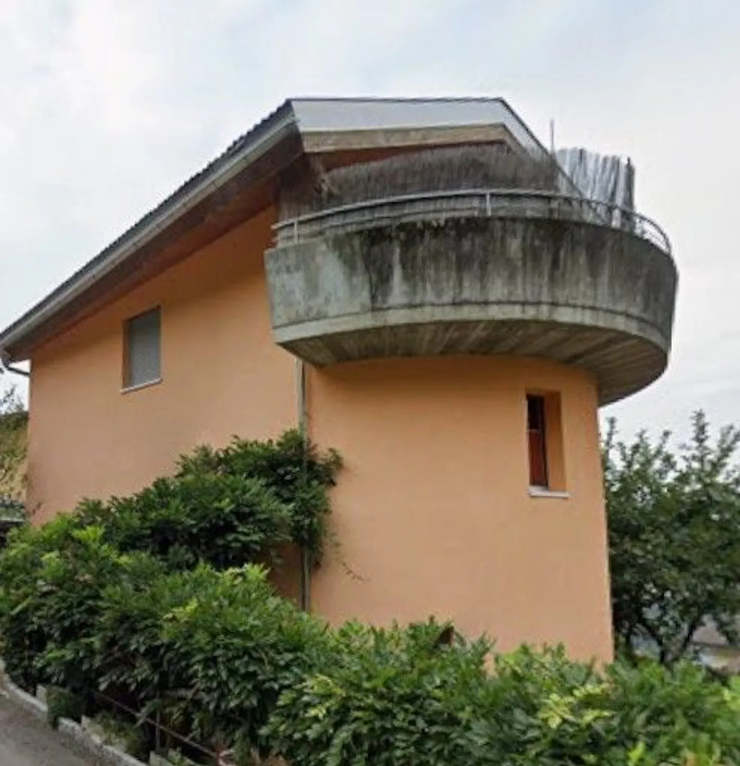 Traditional House - Photo 2 of 13