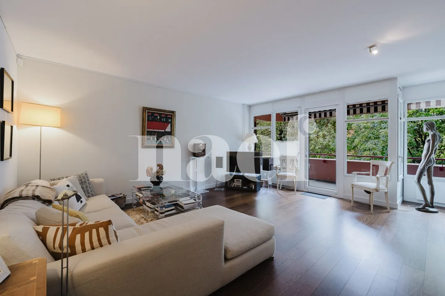 Appartement 5 pièces - Photo 2 sur 12