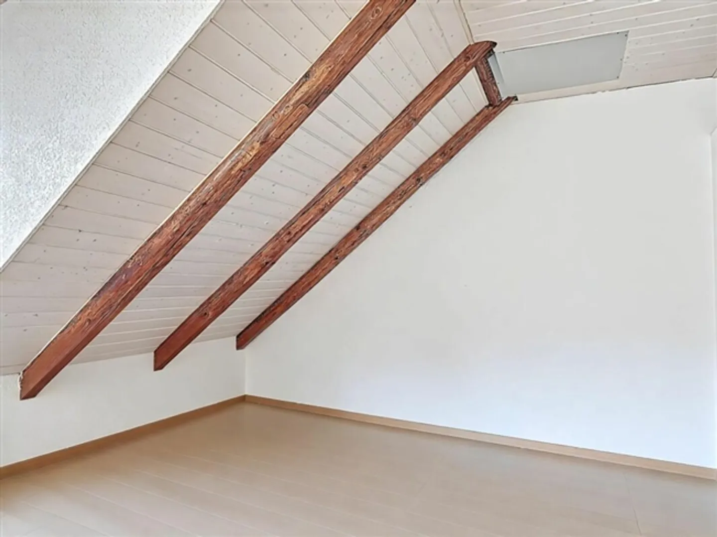 Charmantes Doppelhaus - Foto 3 von 15