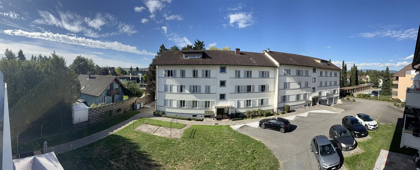 Large 2.5 Room Apartment Opposite Coop Bäregg - Photo 9 of 9
