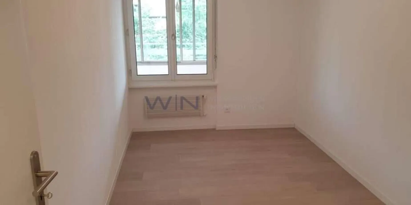 Neuwertige 5.5-Zi.-Wohnung mit traumhafter Aussicht - Foto 5 von 11