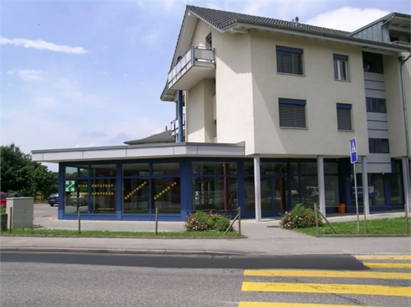 Edificio ad uso misto in affitto - Foto 2 di 6