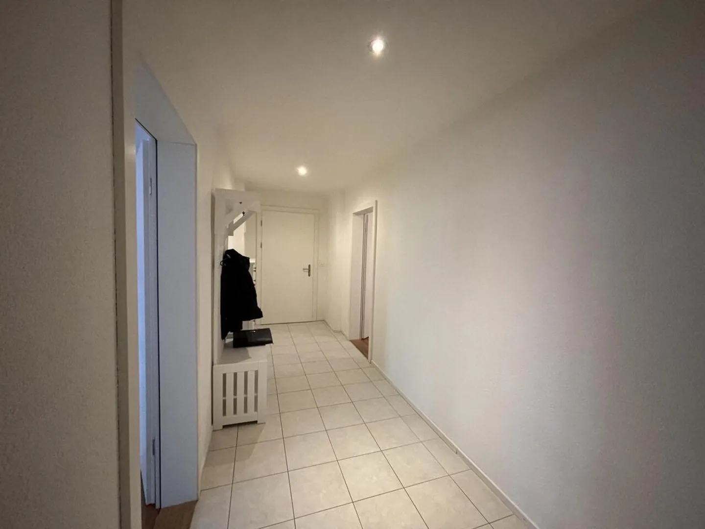 1er LOYER NET OFFERT  Bel appartement de 3 pièces à Fleurier - Photo 5 sur 7