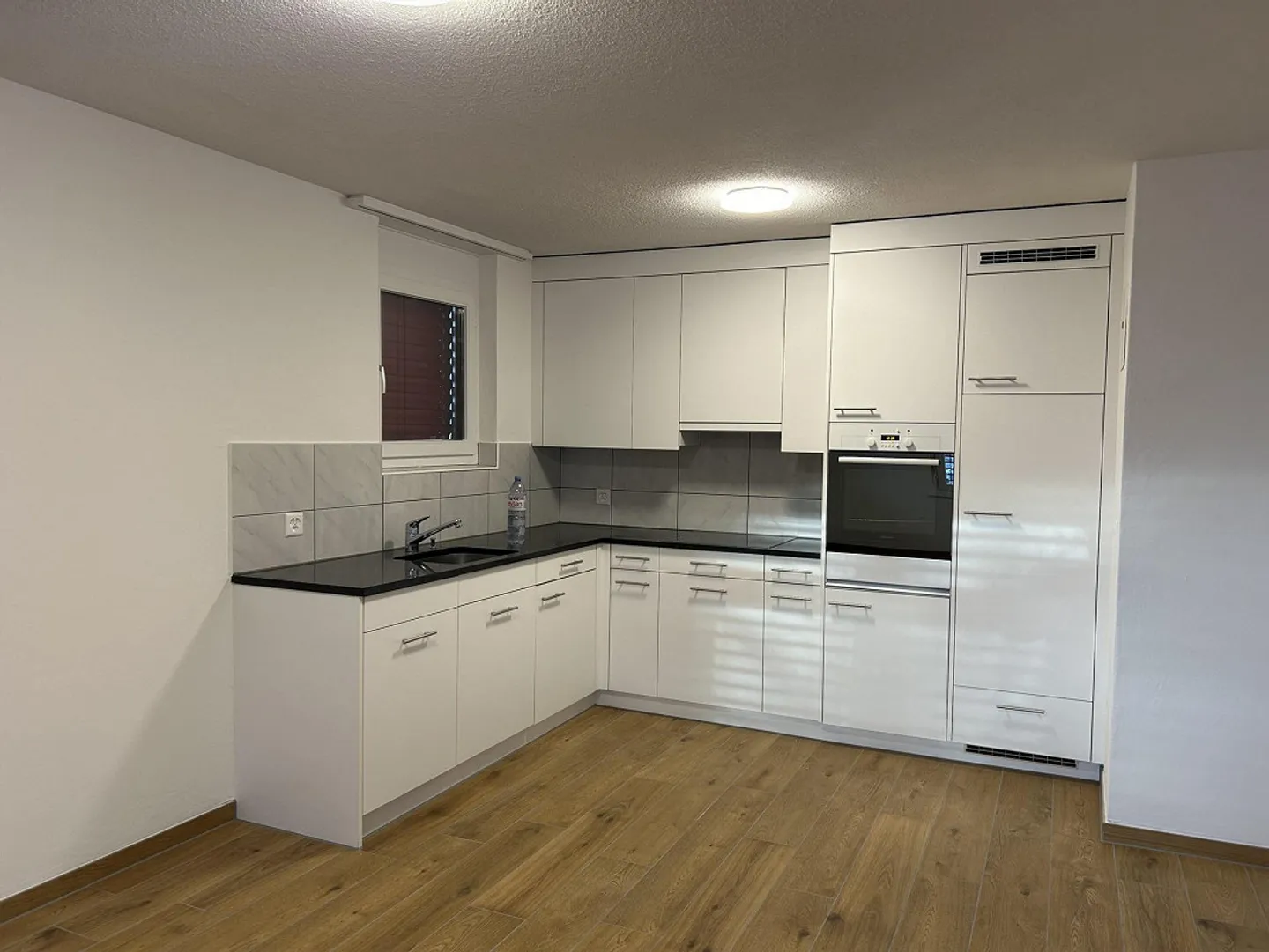 Appartement moderne de 3,5 pièces à louer à Gutenswil ! - Photo 3 sur 7
