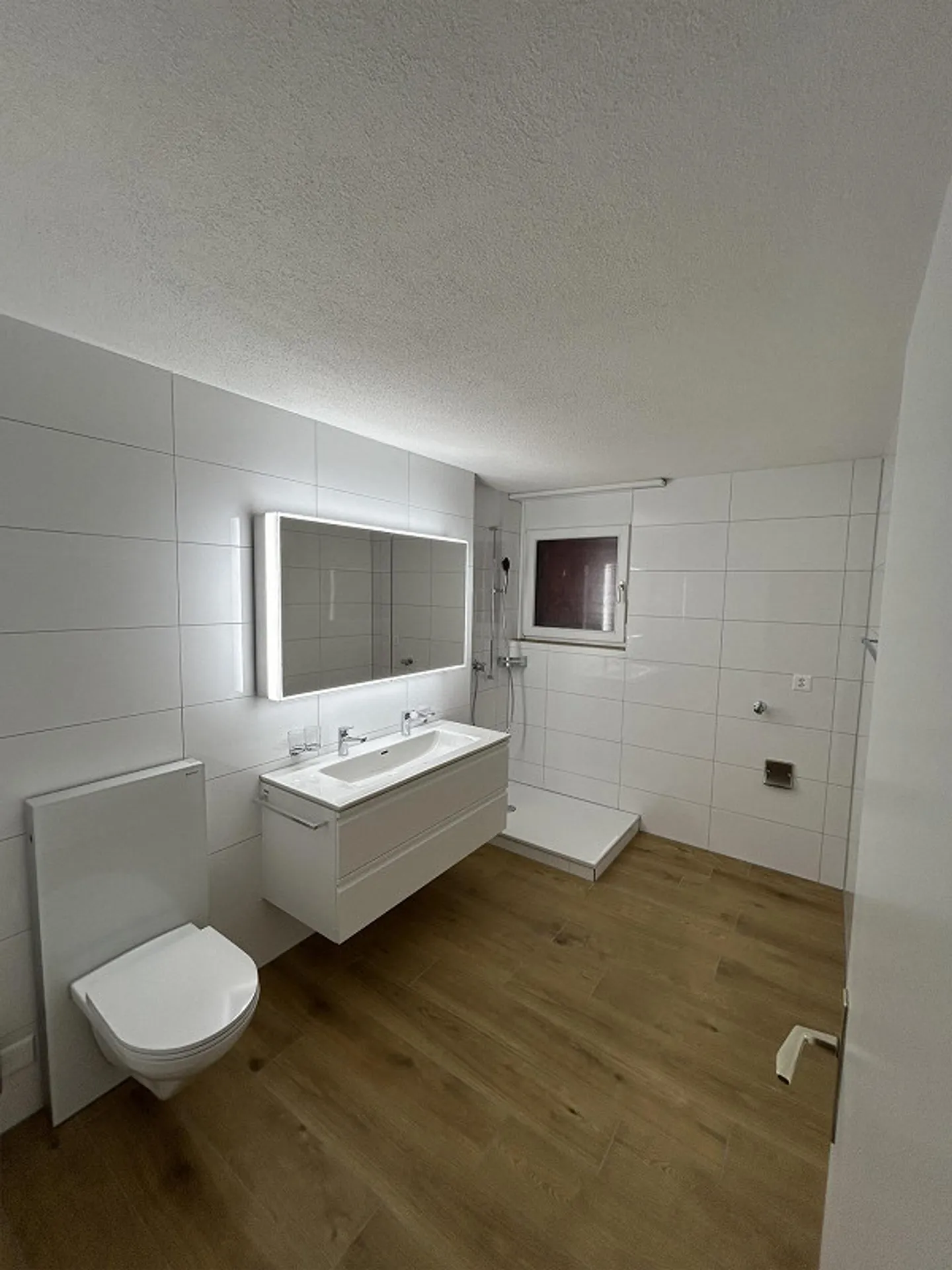 Appartement moderne de 3,5 pièces à louer à Gutenswil ! - Photo 4 sur 7