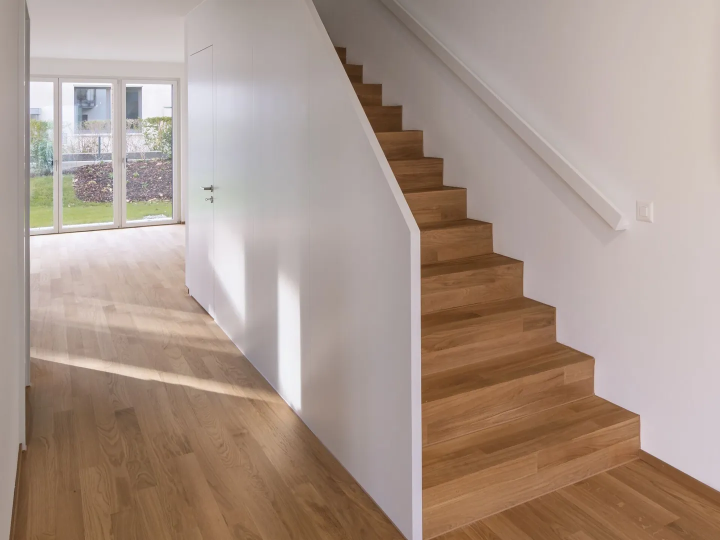 Maisonette di 4,5 stanze con sensazione di casa e giardino affascinante - Foto 7 di 12