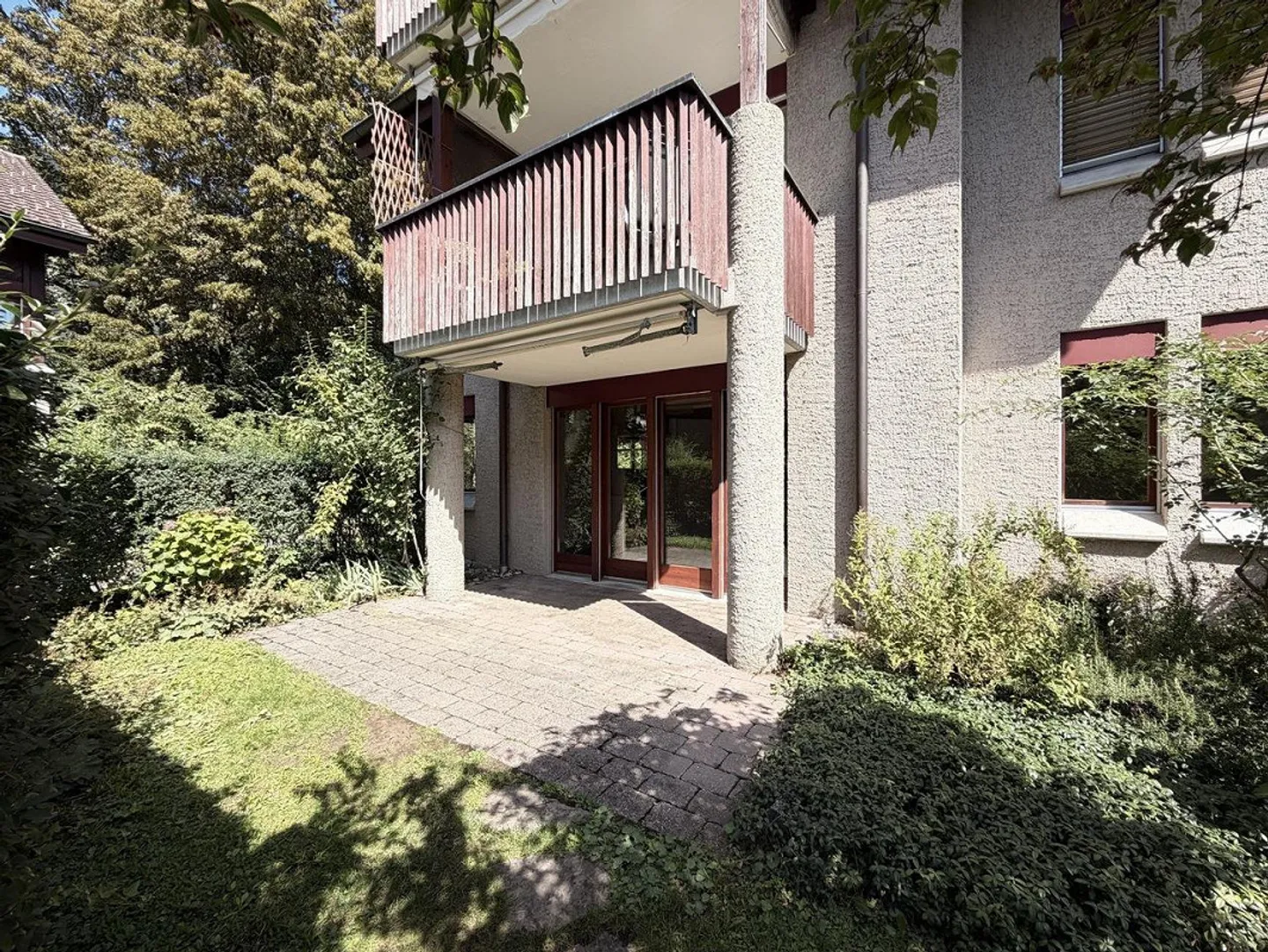 Vivere nel parco - Appartamento soleggiato di 4,5 stanze al piano terra - Foto 5 di 10