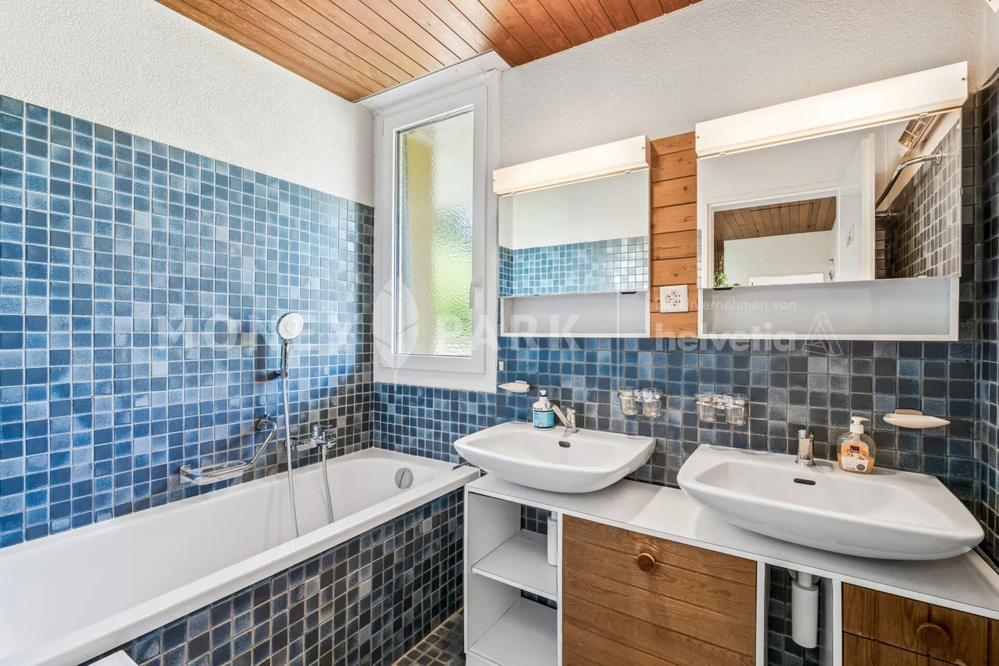 Attractive 6.5-room detached house in a family-friendly location - Photo 9 of 16