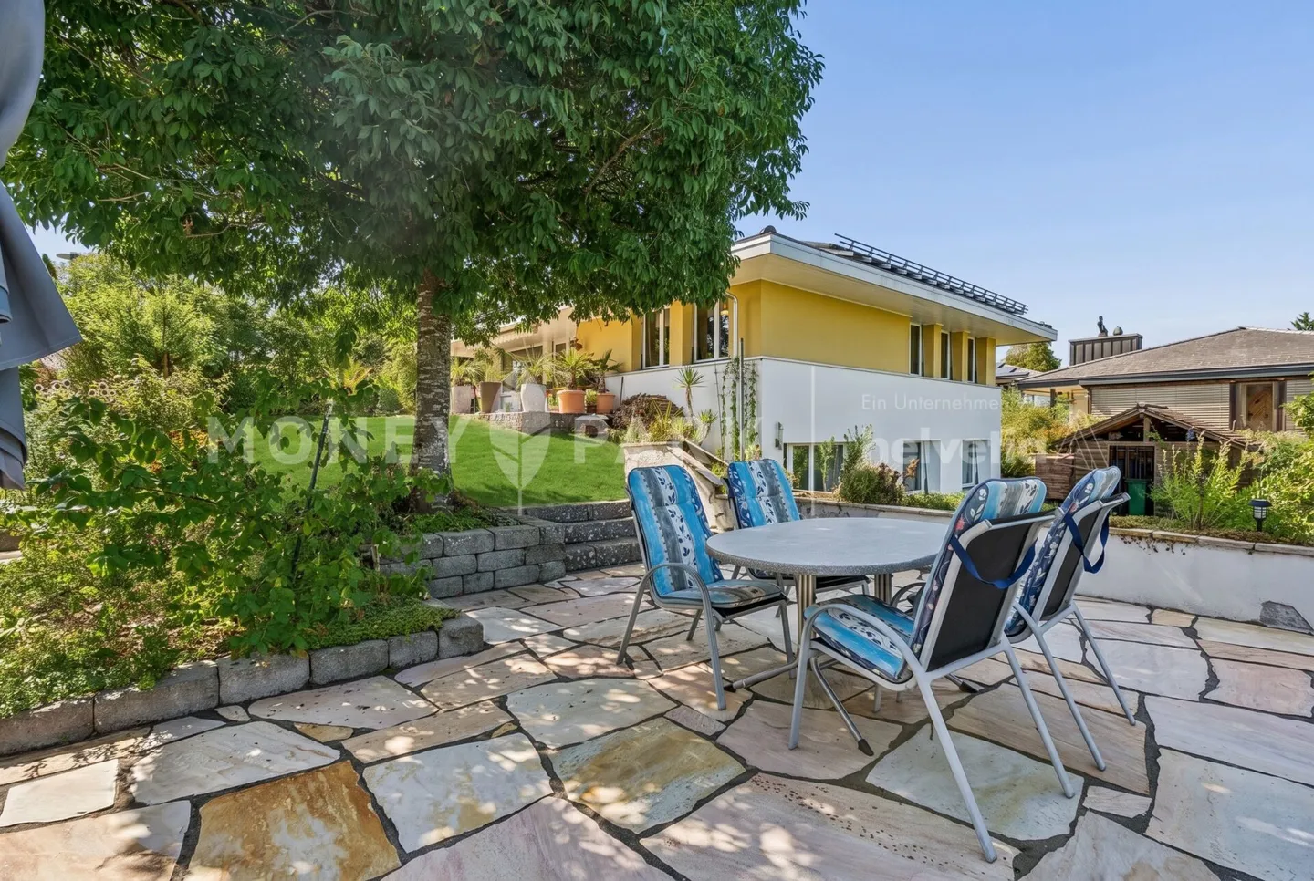 Attractive 6.5-room detached house in a family-friendly location - Photo 15 of 16