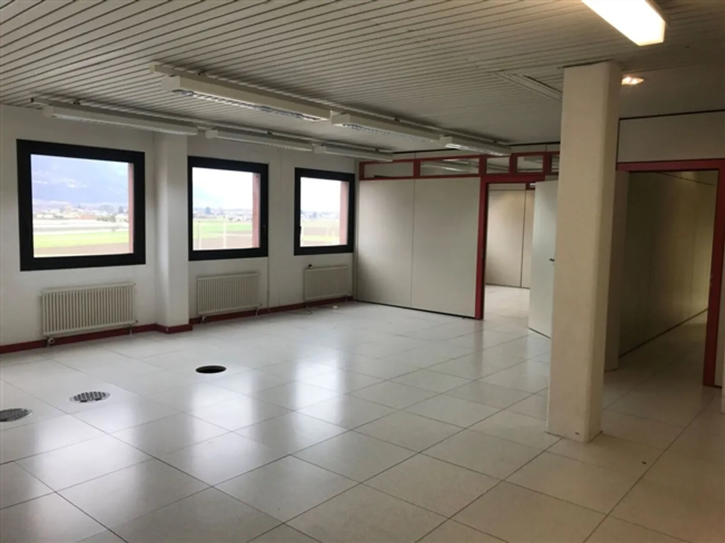 Miete in Cadenazzo Gewerbefläche von ca. 130 m² - Foto 2 von 6